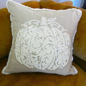 DECORATIVE DESIGNER THROW PILLOW / 16X16 BEIGE CREAM SILVER BEADING